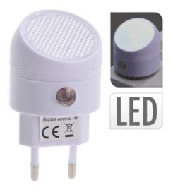 Pistorasiavalaisin hämäräkytkimellä G11800530