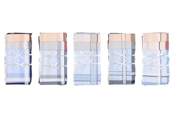 Acces Nenaliina kankainen 12-pack Klassiset ruudulliset nenaliinat kauniisti pakattuna. Erinomainen lahjaidea. Acces Nenaliina kankainen 12-pack Klassiset ruudulliset nenaliinat kauniisti pakattuna. Erinomainen lahjaidea.