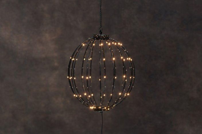Finnlumor Valokoriste Pallo 30 cm 160 LED LED-valopallo on tyylikas valokoriste ymparivuotiseen kayttoon. 160 kpl lammin